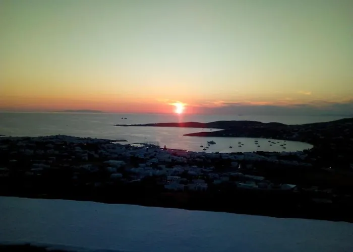 Semi-detached House On The Heights Of Parikia - Exceptional View Of The Cyclades Дом отдыха *